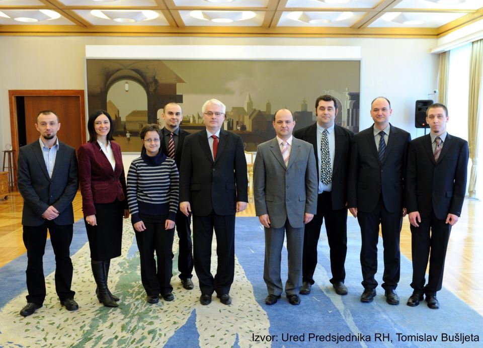 76956_10151368990339430_274489037_n